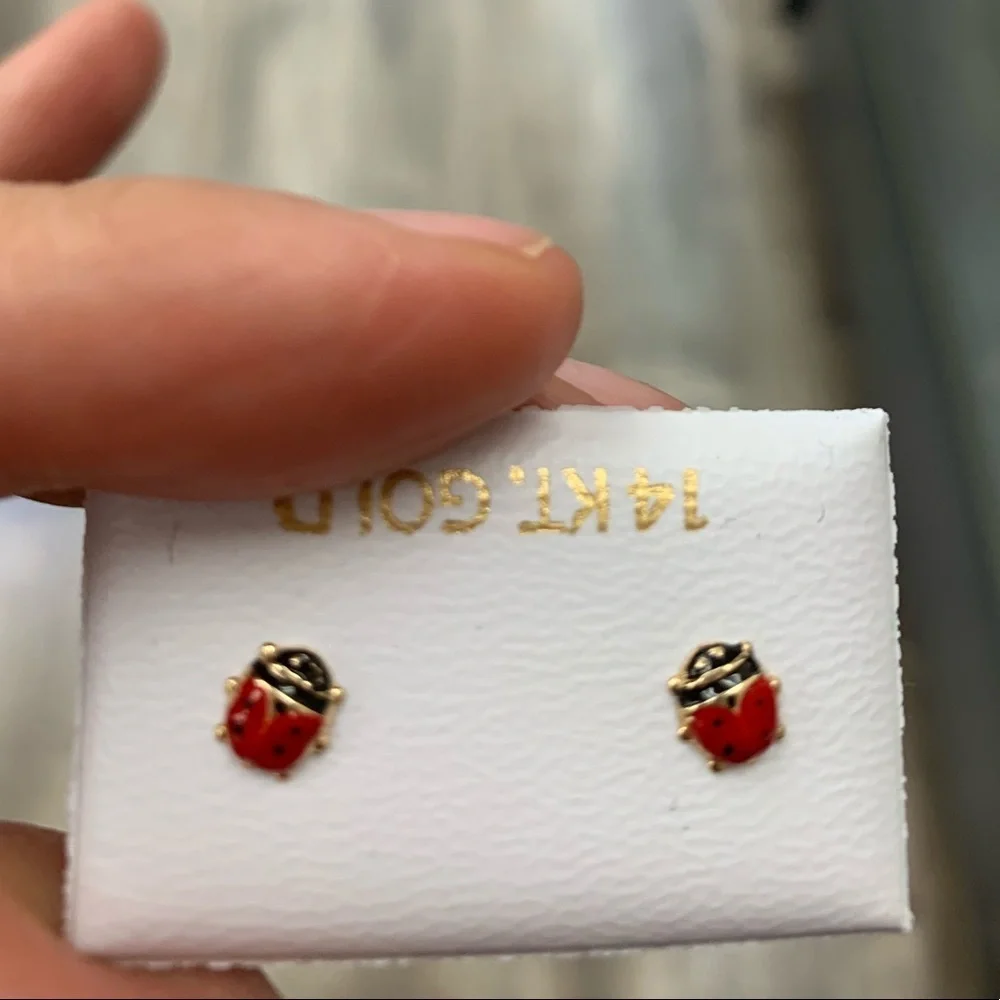 New 14k yellow gold red Lady Bug stud Earrings